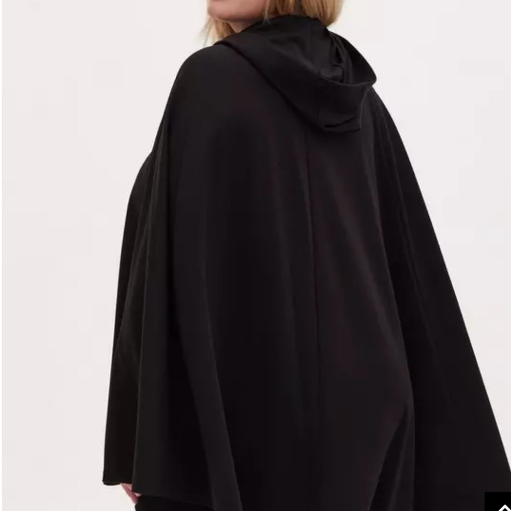 HP🎊🎊Disney Snow White and the Seven Dwarfs Evil Queen Poison Apple Black Hoo… - Picture 4 of 8